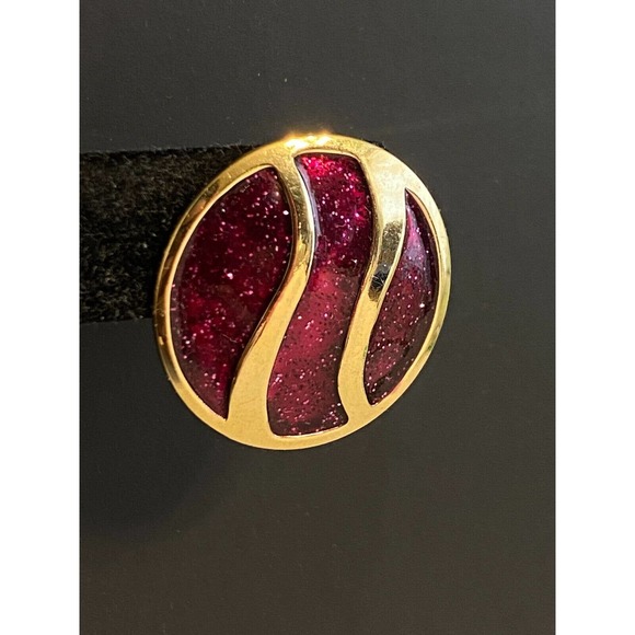 Avon Vintage Red Sparkle Enamel Gold Tone Round Clip On Earrings - Picture 3 of 9